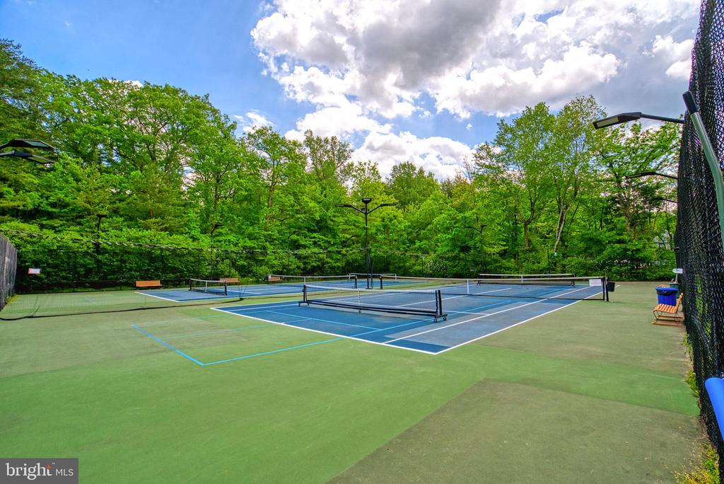 11717-D Summerchase Cir