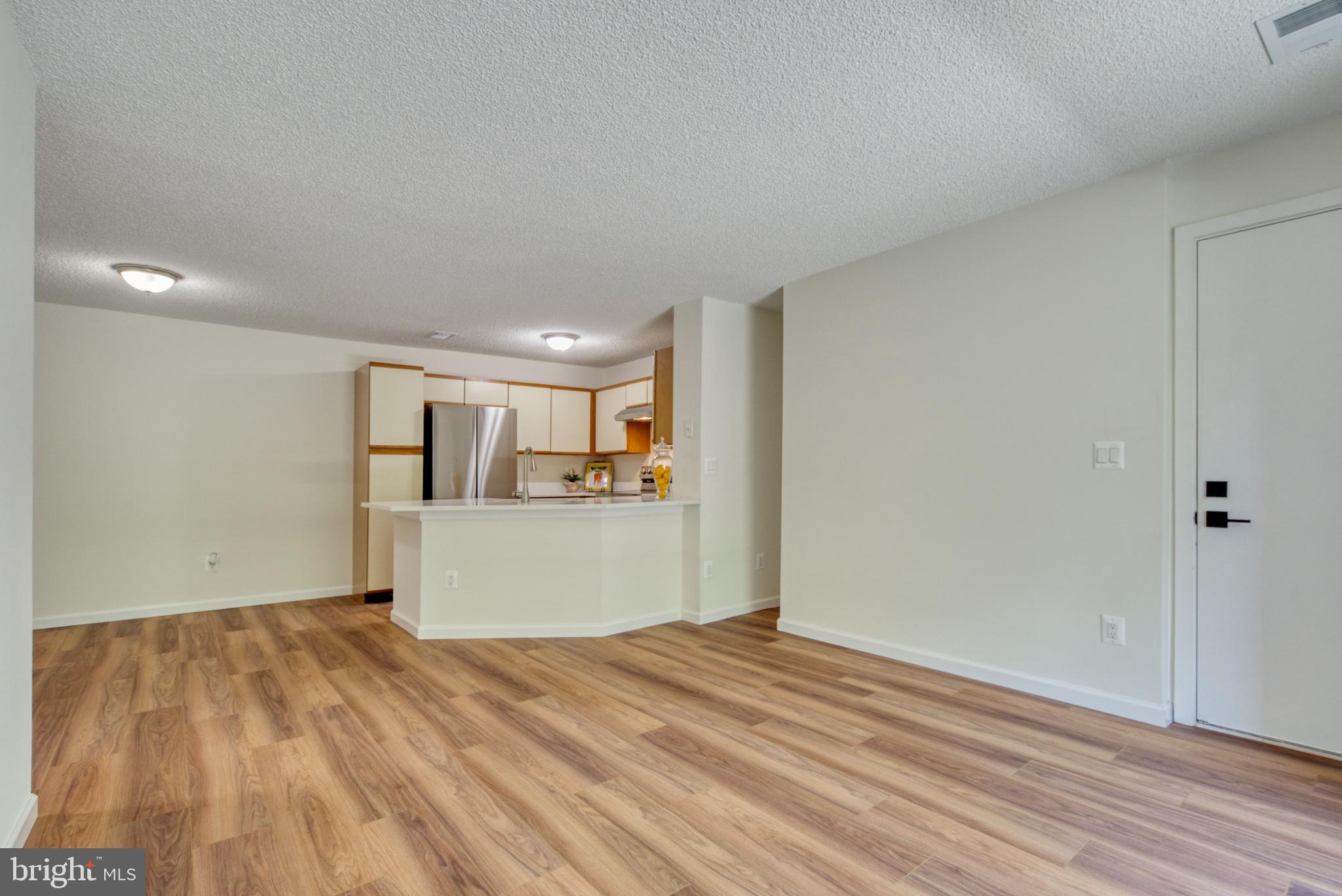 11717-D Summerchase Cir
