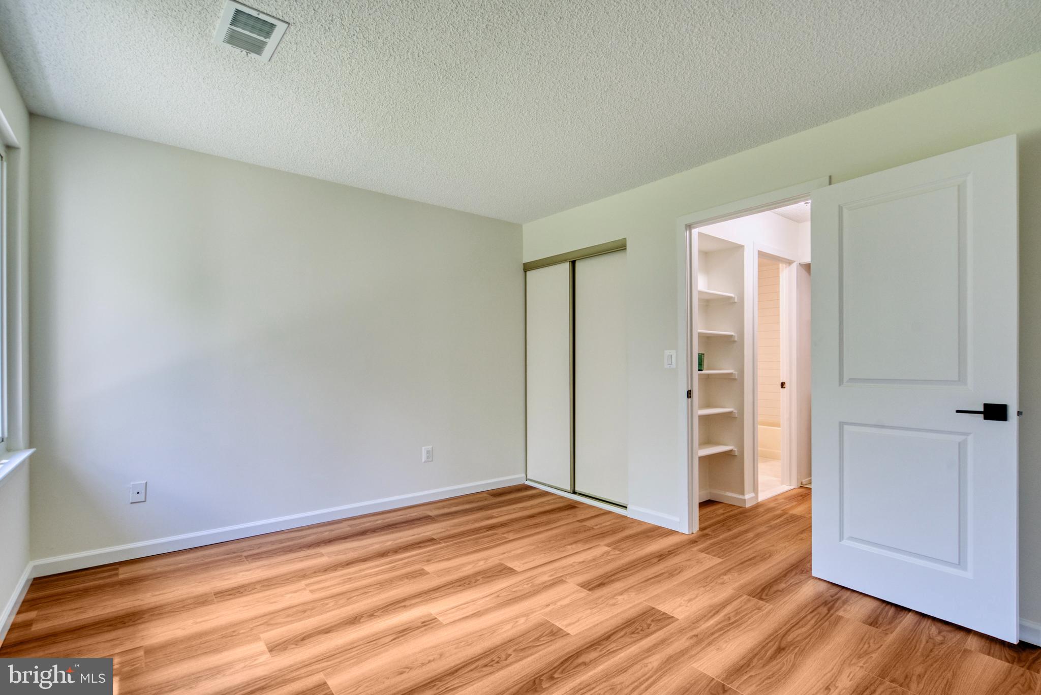 11717-D Summerchase Cir