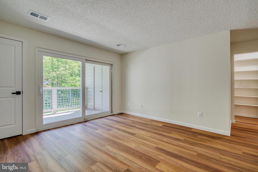 11717-D Summerchase Cir