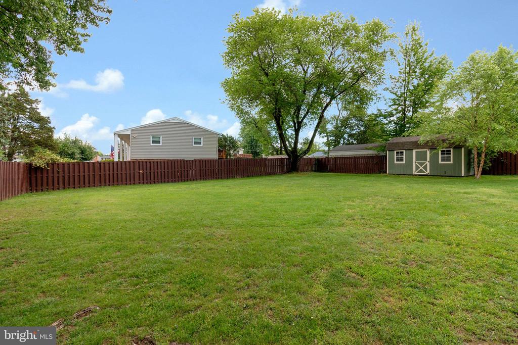 6501 Joyce Rd