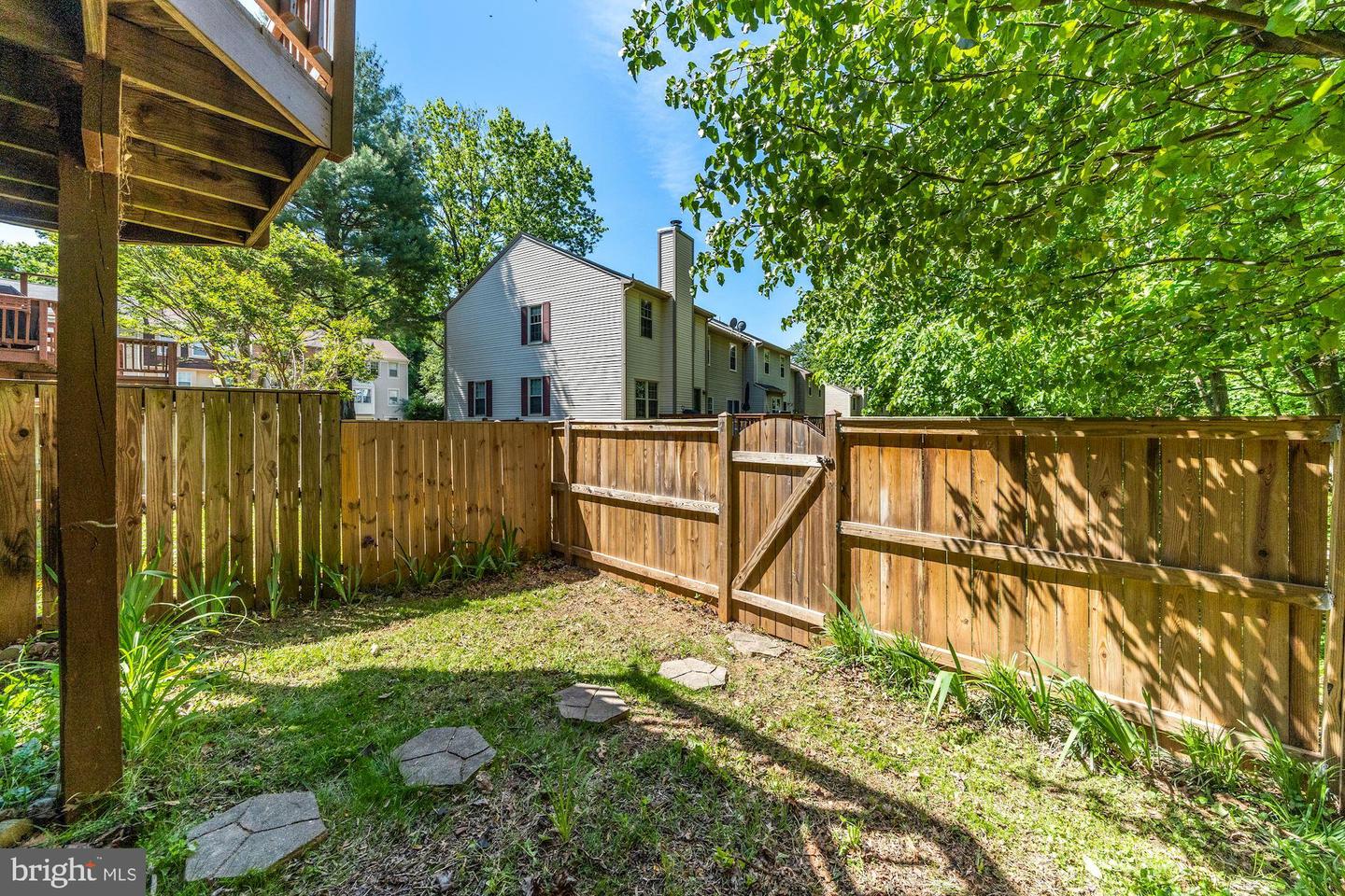 3924 COLLIS OAK CT