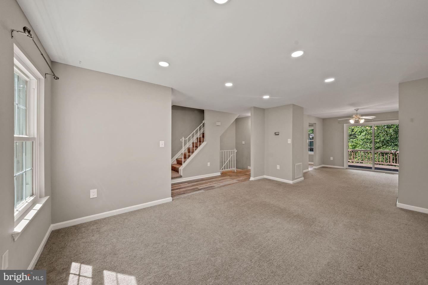 3924 COLLIS OAK CT