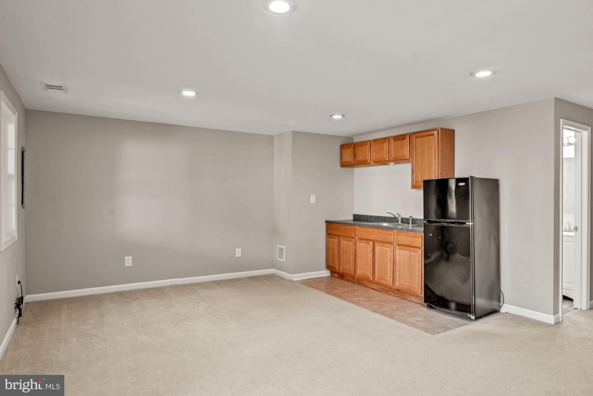 3924 COLLIS OAK CT