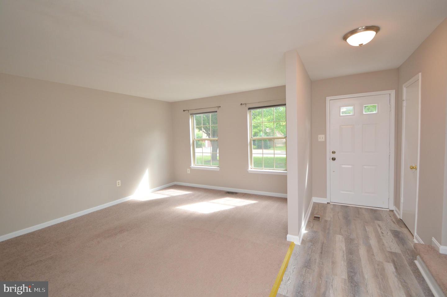 3924 COLLIS OAK CT