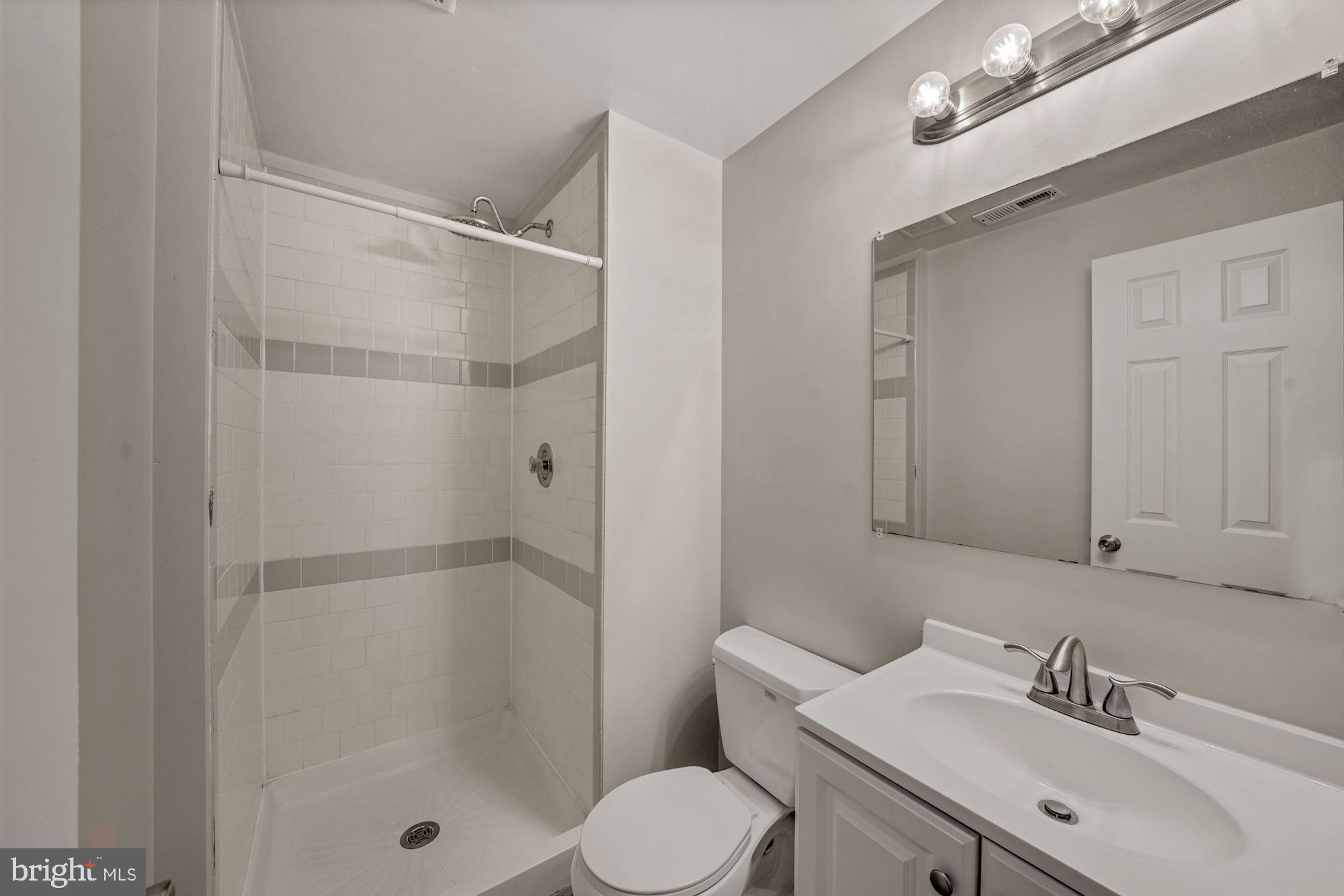 3924 COLLIS OAK CT