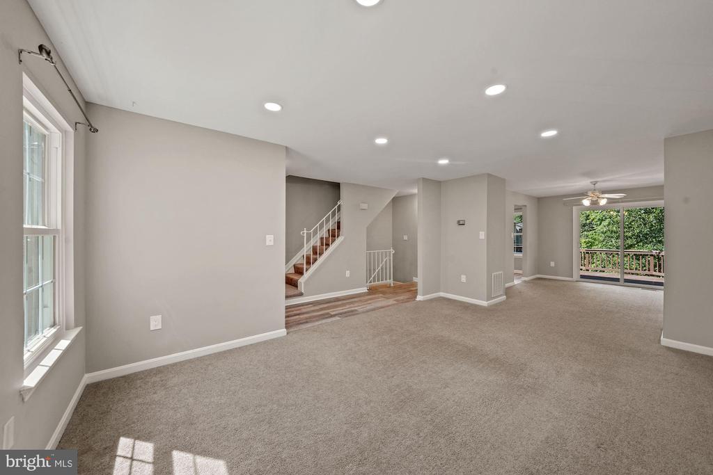 3924 COLLIS OAK CT