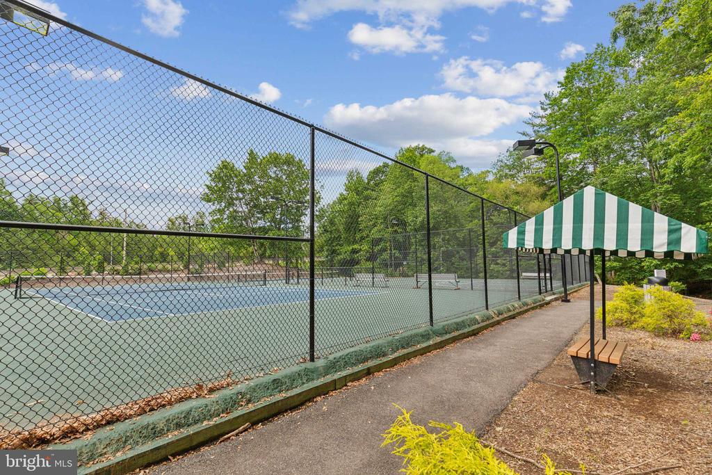 7879 WINTERCRESS LANE