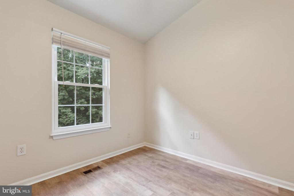 7879 WINTERCRESS LANE