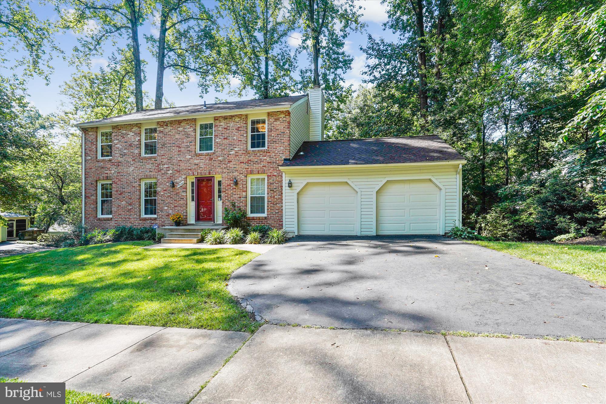 5938 New England Woods Dr