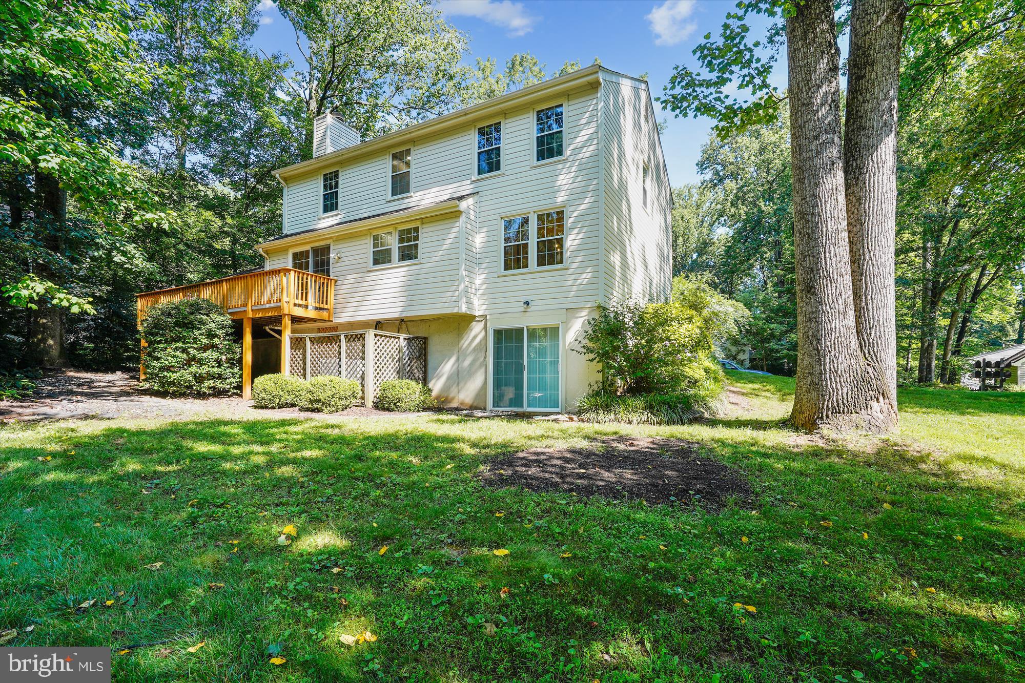 5938 New England Woods Dr