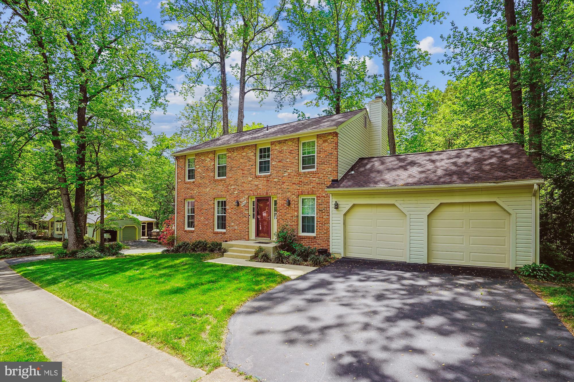 5938 New England Woods Dr