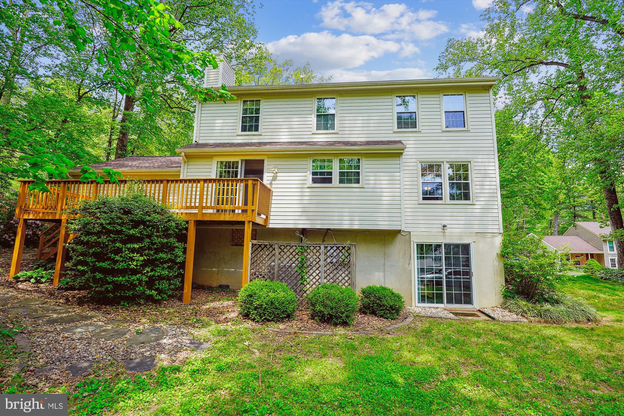 5938 New England Woods Dr
