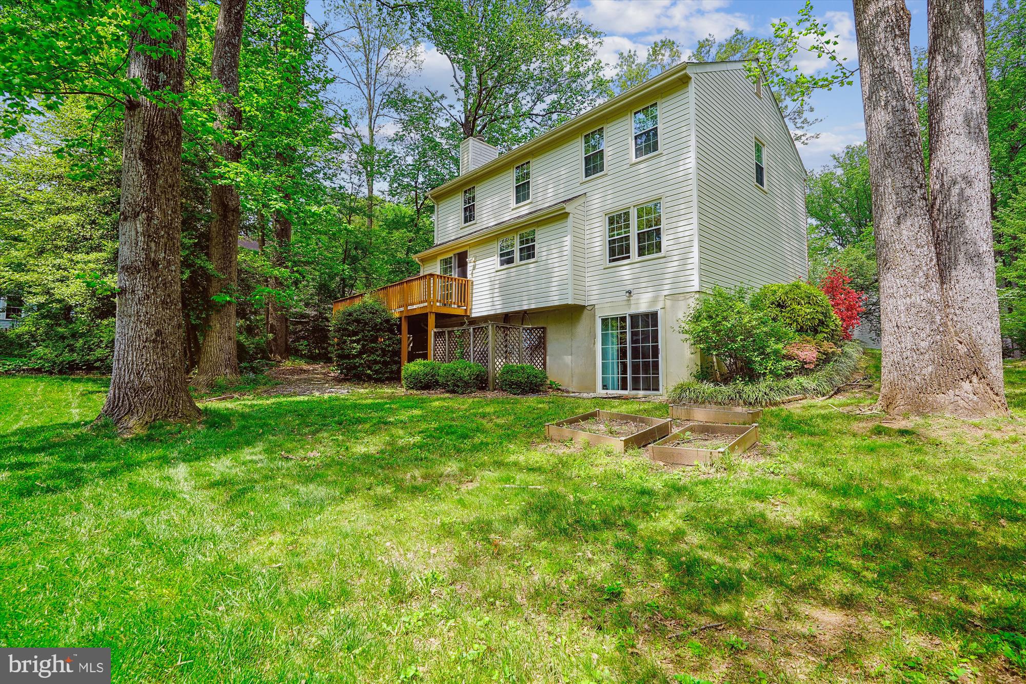 5938 New England Woods Dr