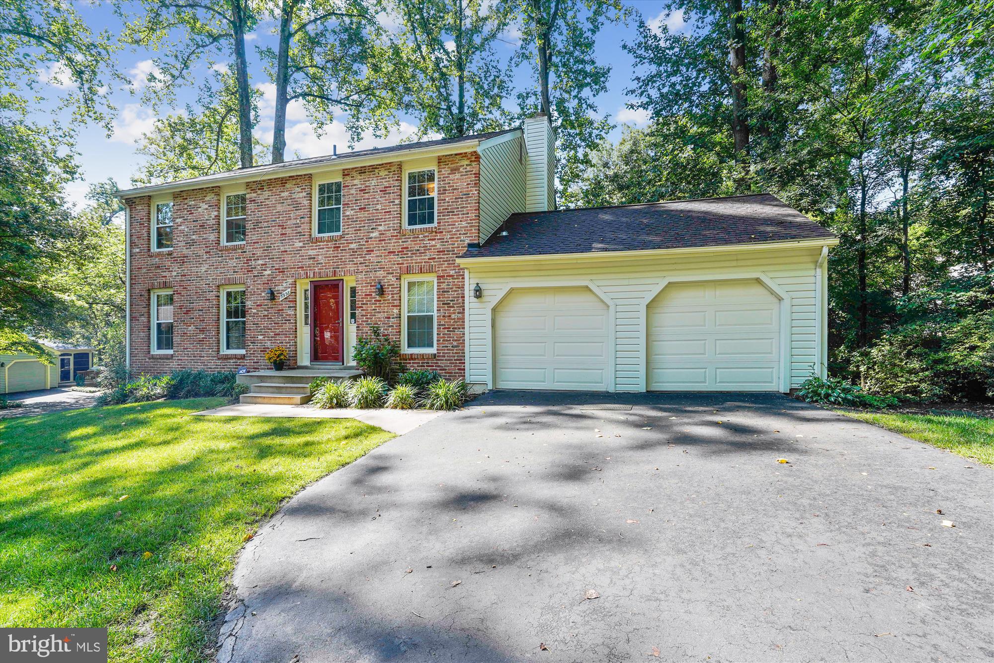 5938 New England Woods Dr
