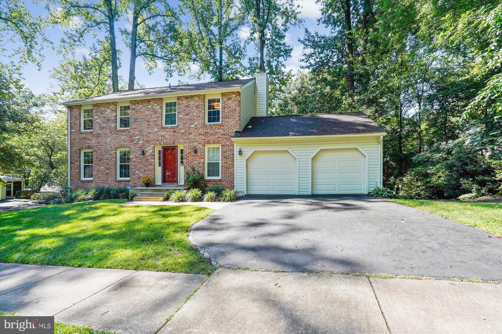 5938 New England Woods Dr