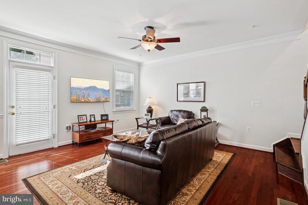 2529 PASCAL PLACE