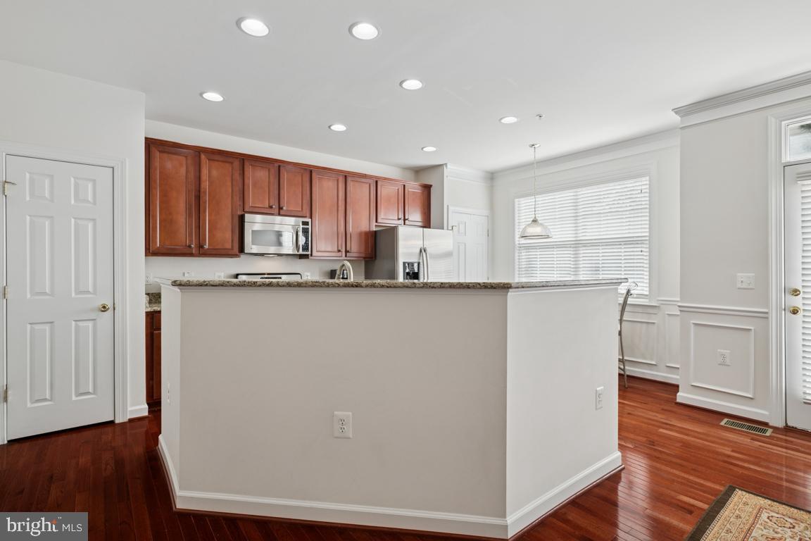 2529 PASCAL PLACE
