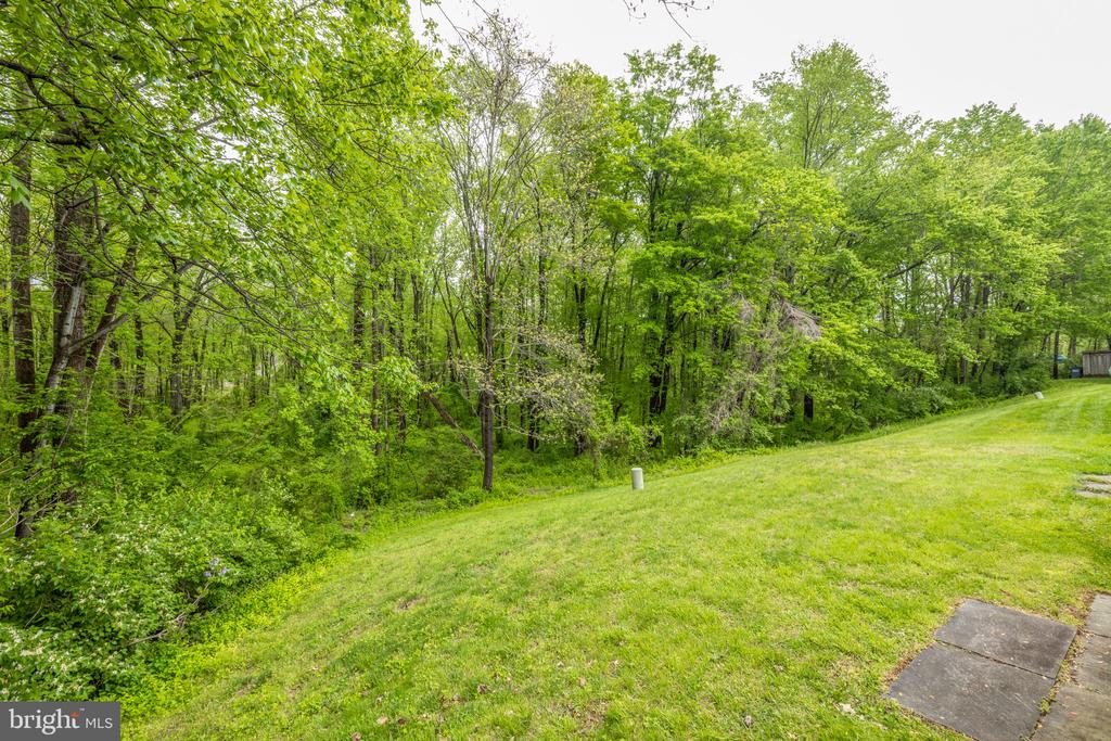 5620 SUMMER OAK WAY