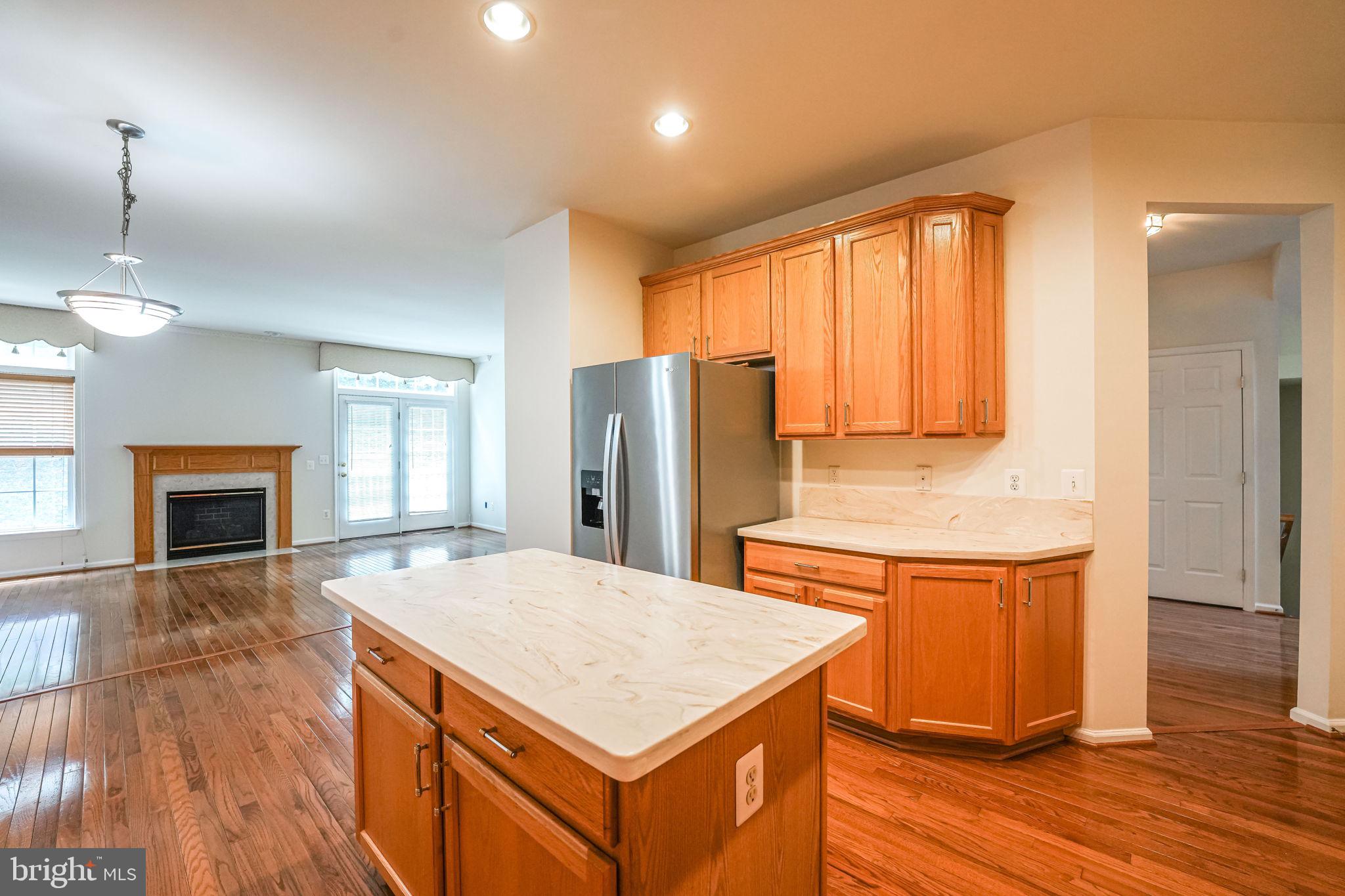 7683 HENRY KNOX DR