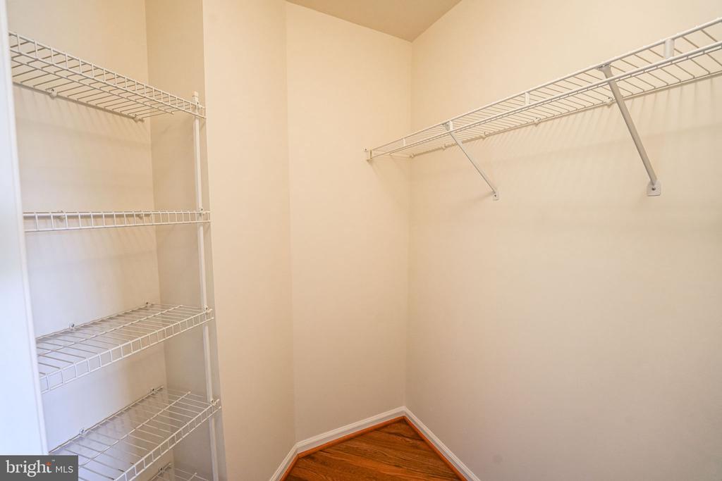 7683 HENRY KNOX DR