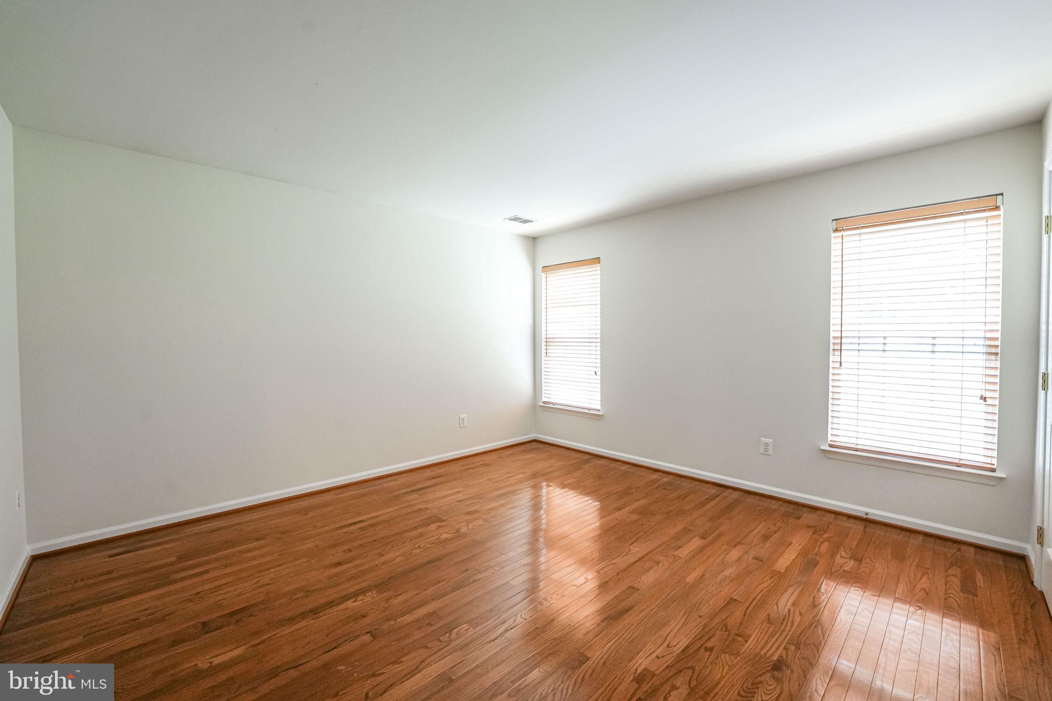 7683 HENRY KNOX DR
