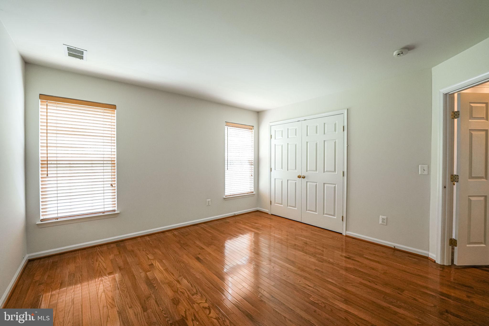 7683 HENRY KNOX DR