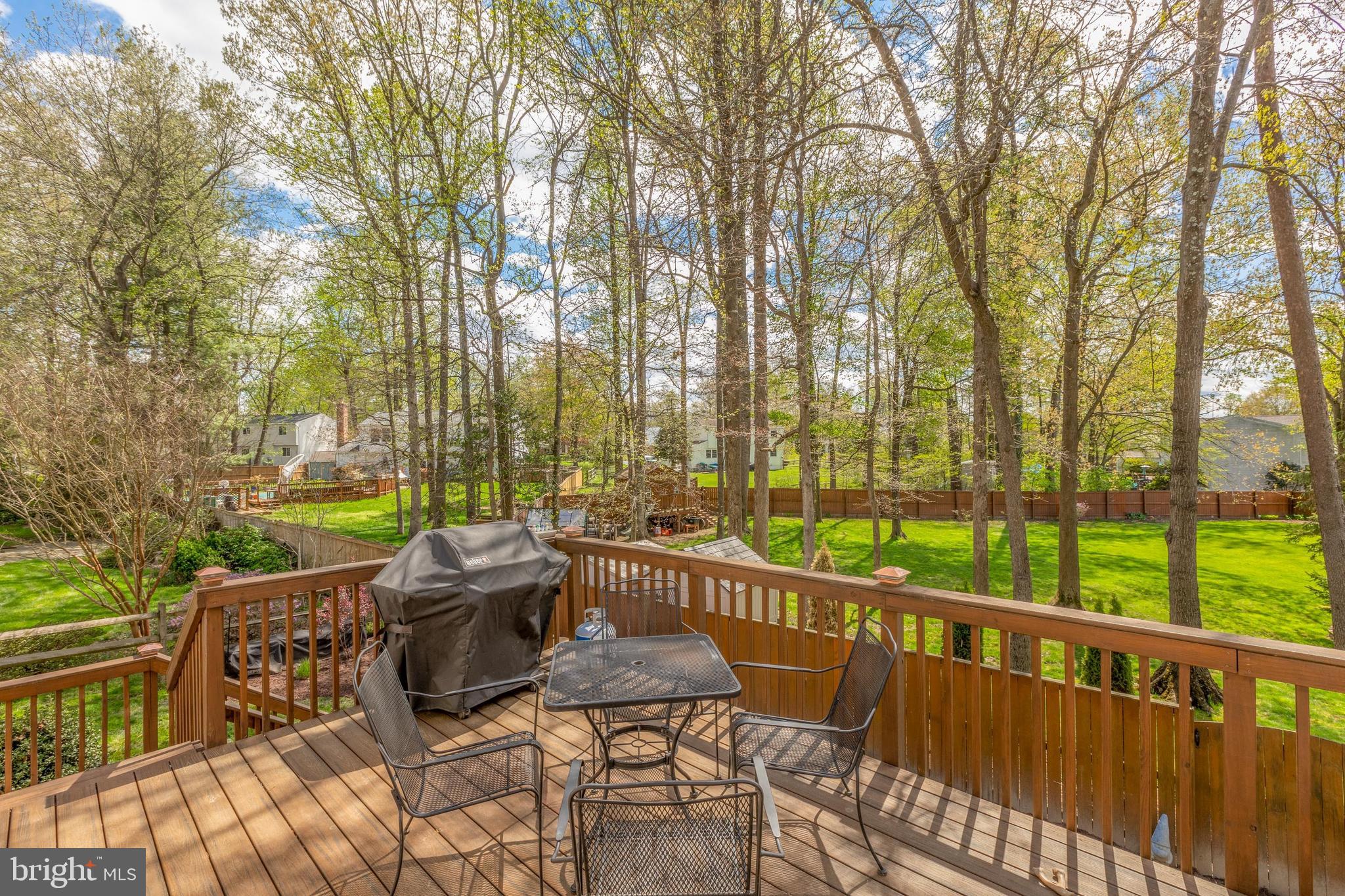 5624 KEMP LN