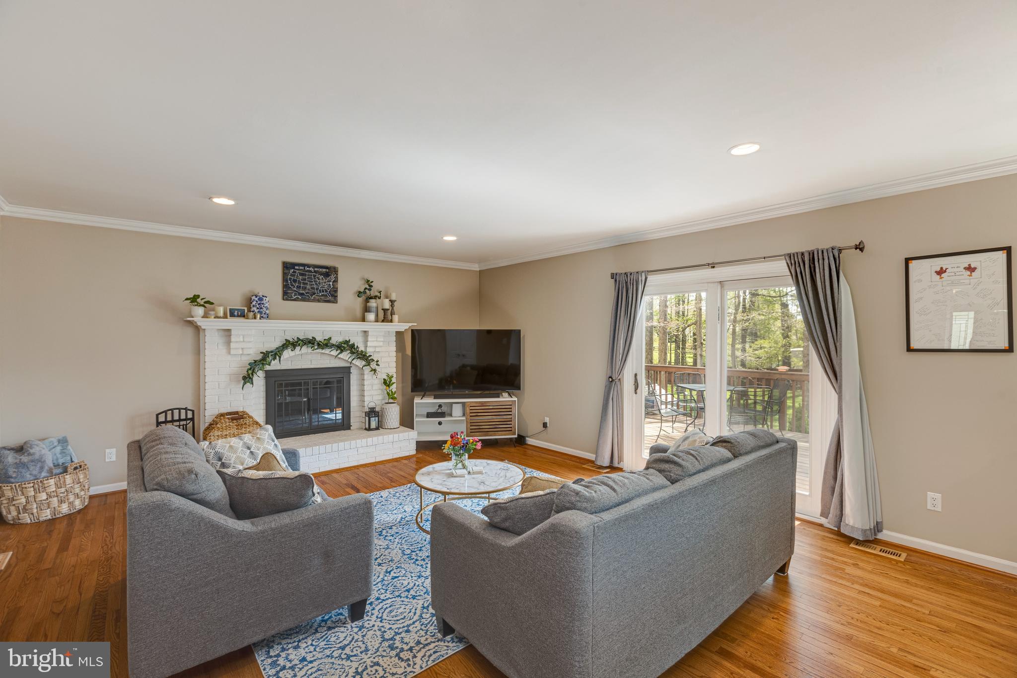5624 KEMP LN