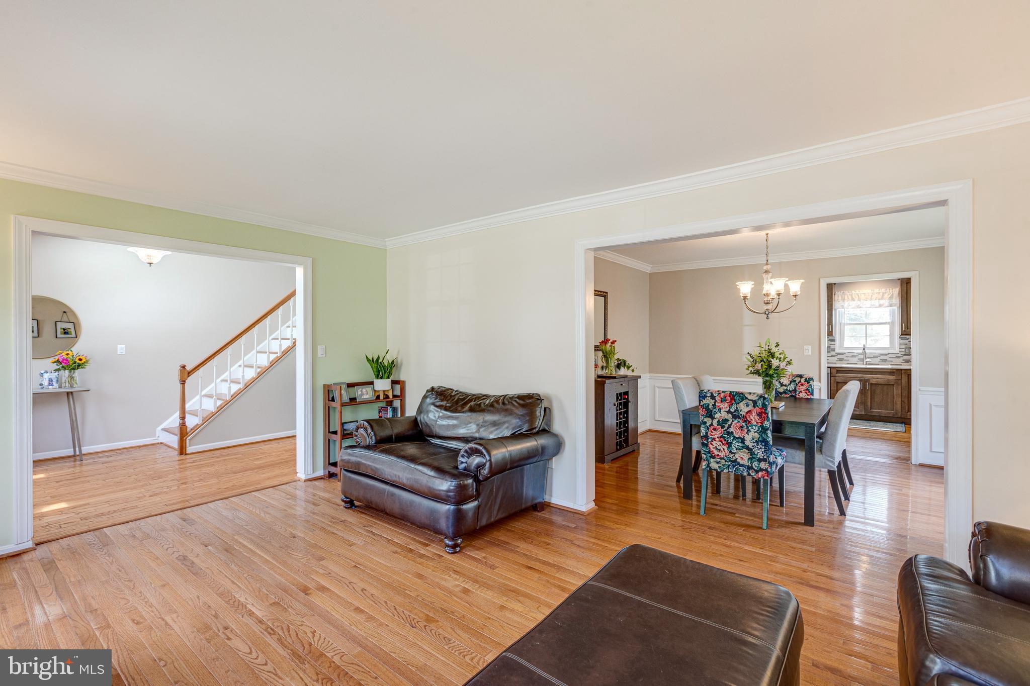 5624 KEMP LN