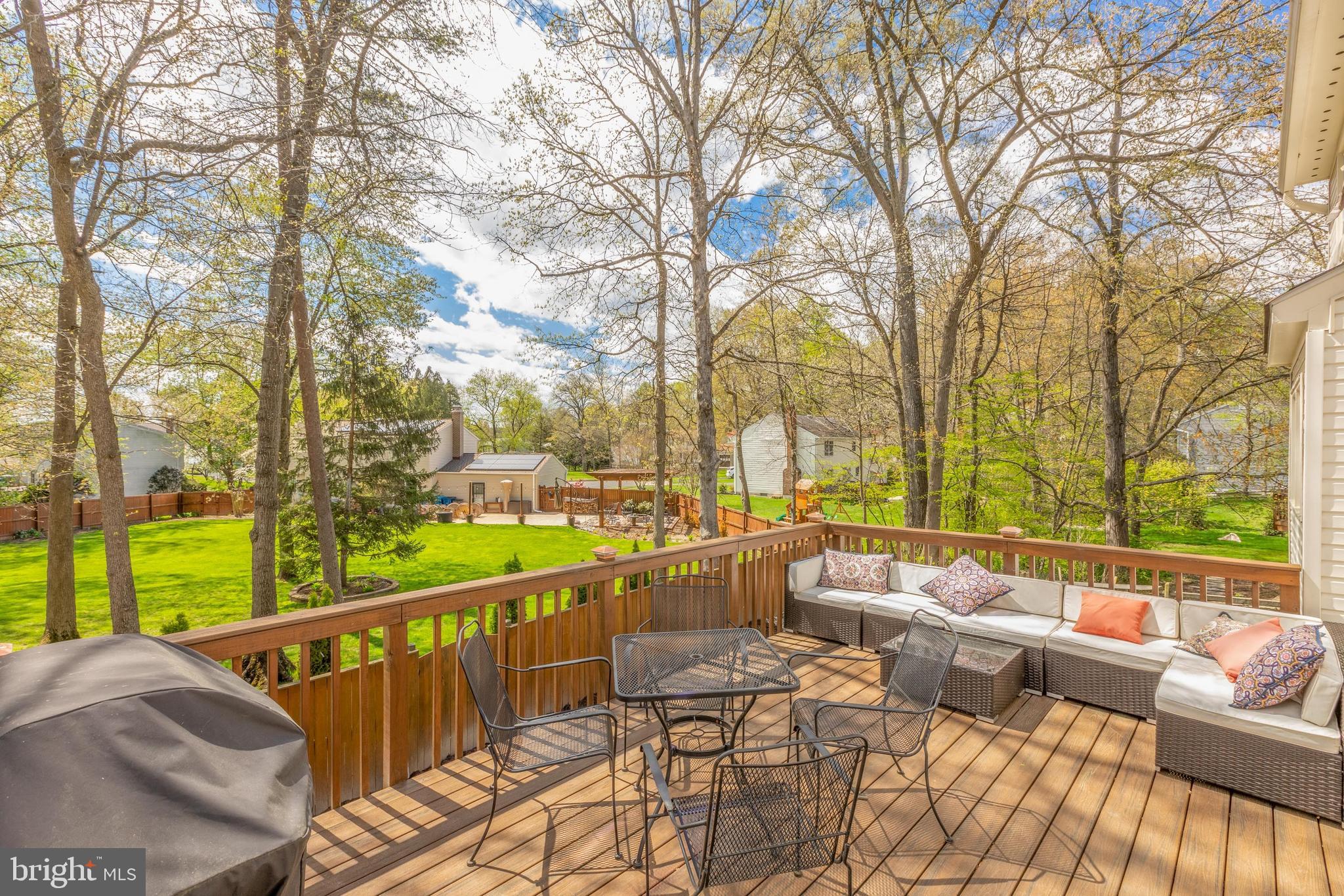 5624 KEMP LN