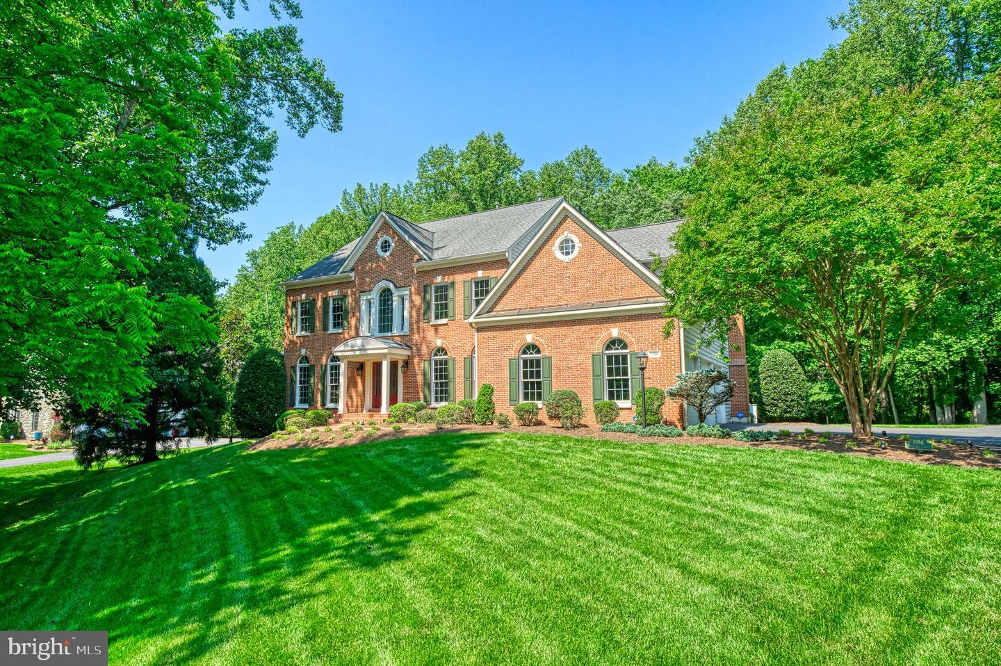 1296 Newkirk Ct