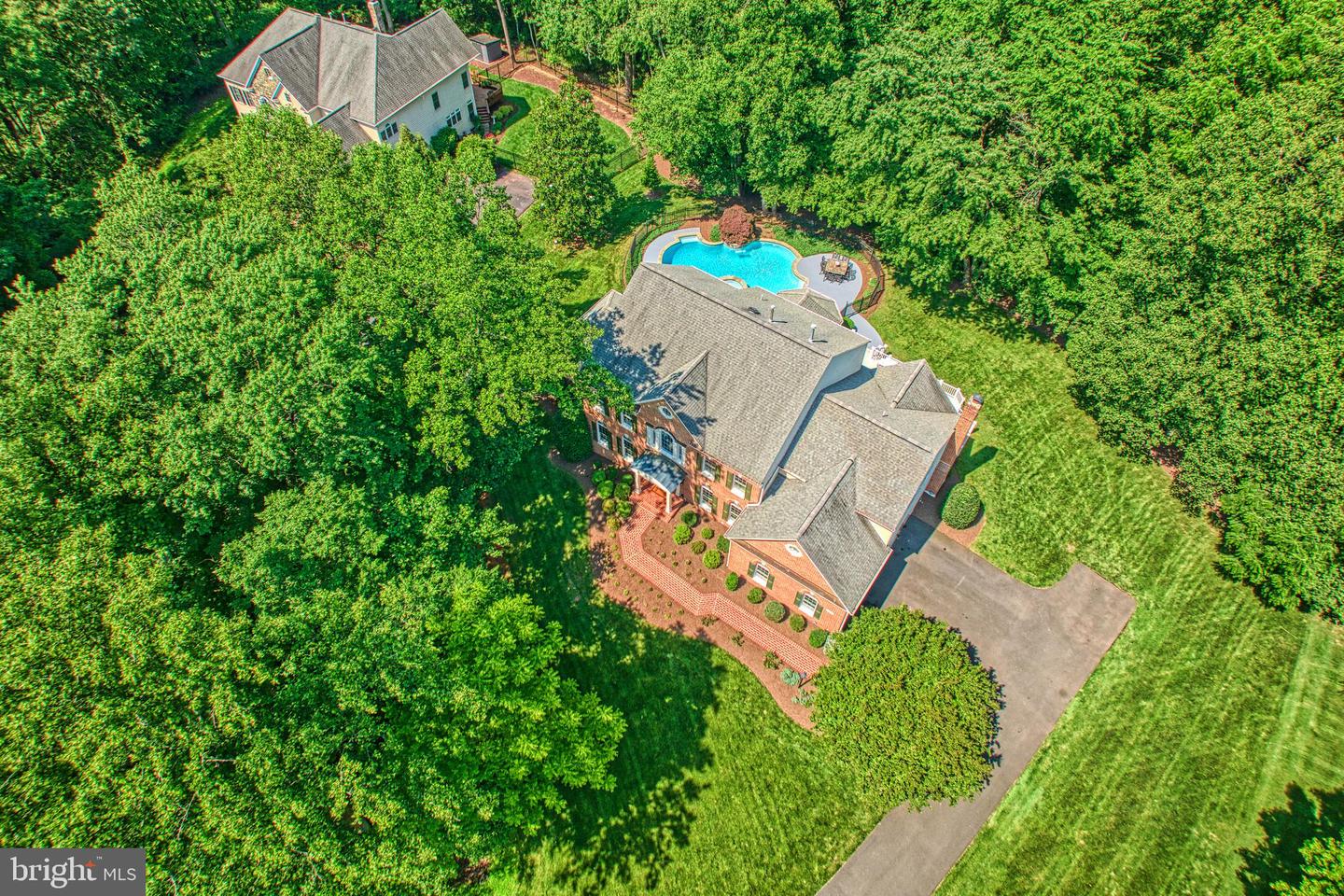 1296 Newkirk Ct