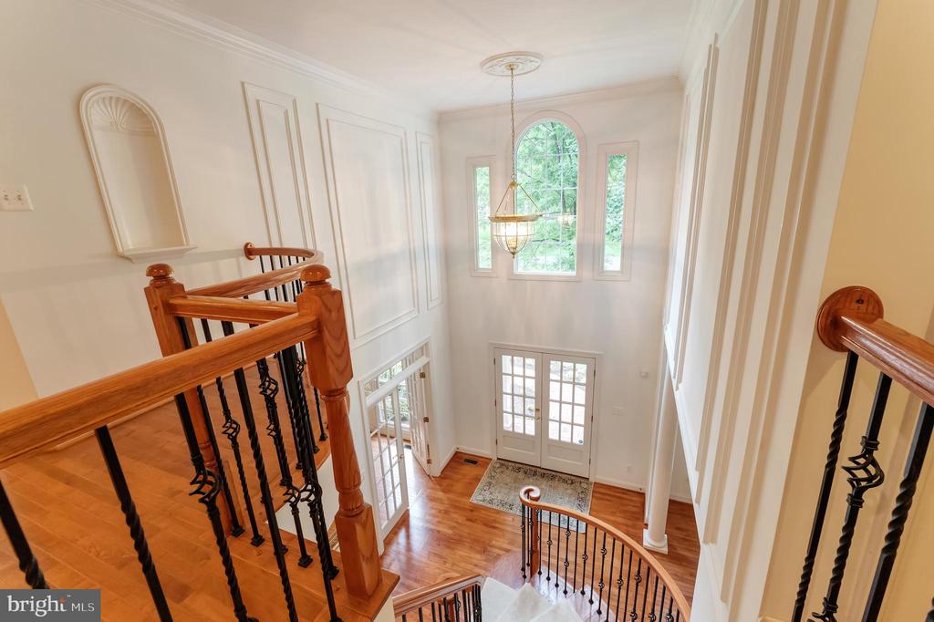 1296 Newkirk Ct