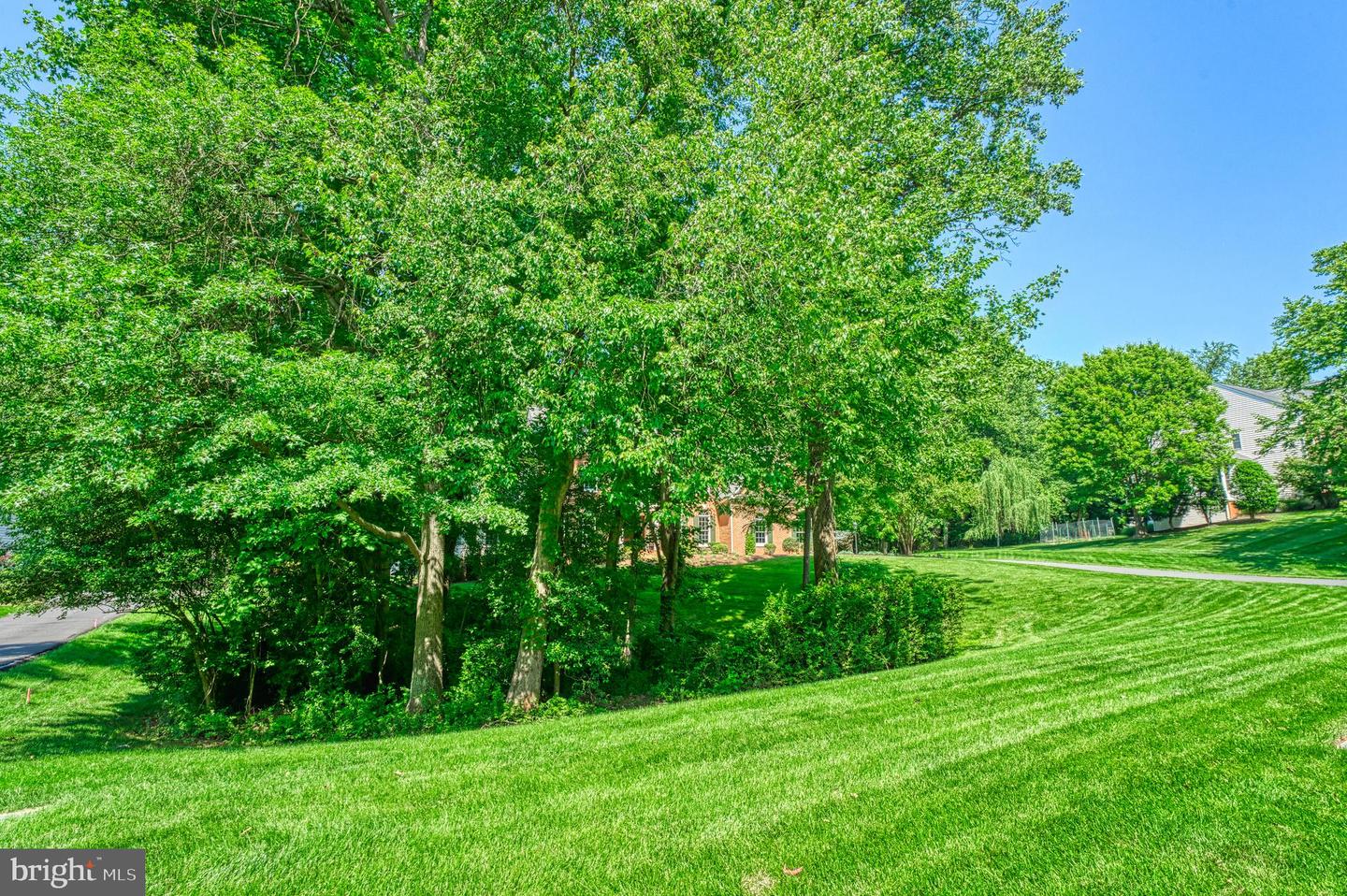 1296 Newkirk Ct