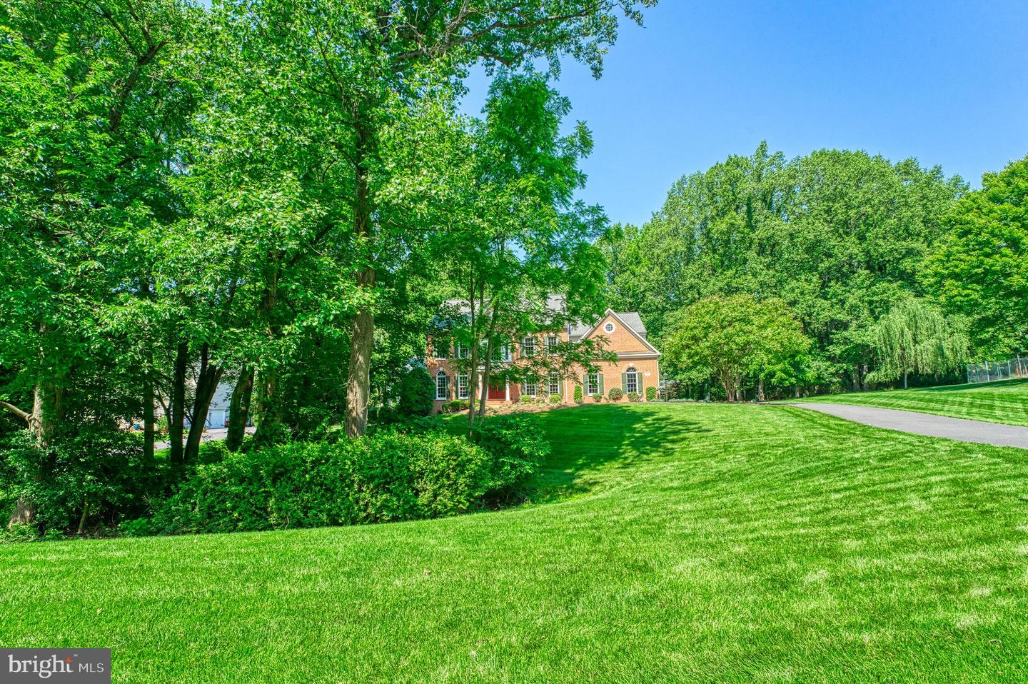 1296 Newkirk Ct