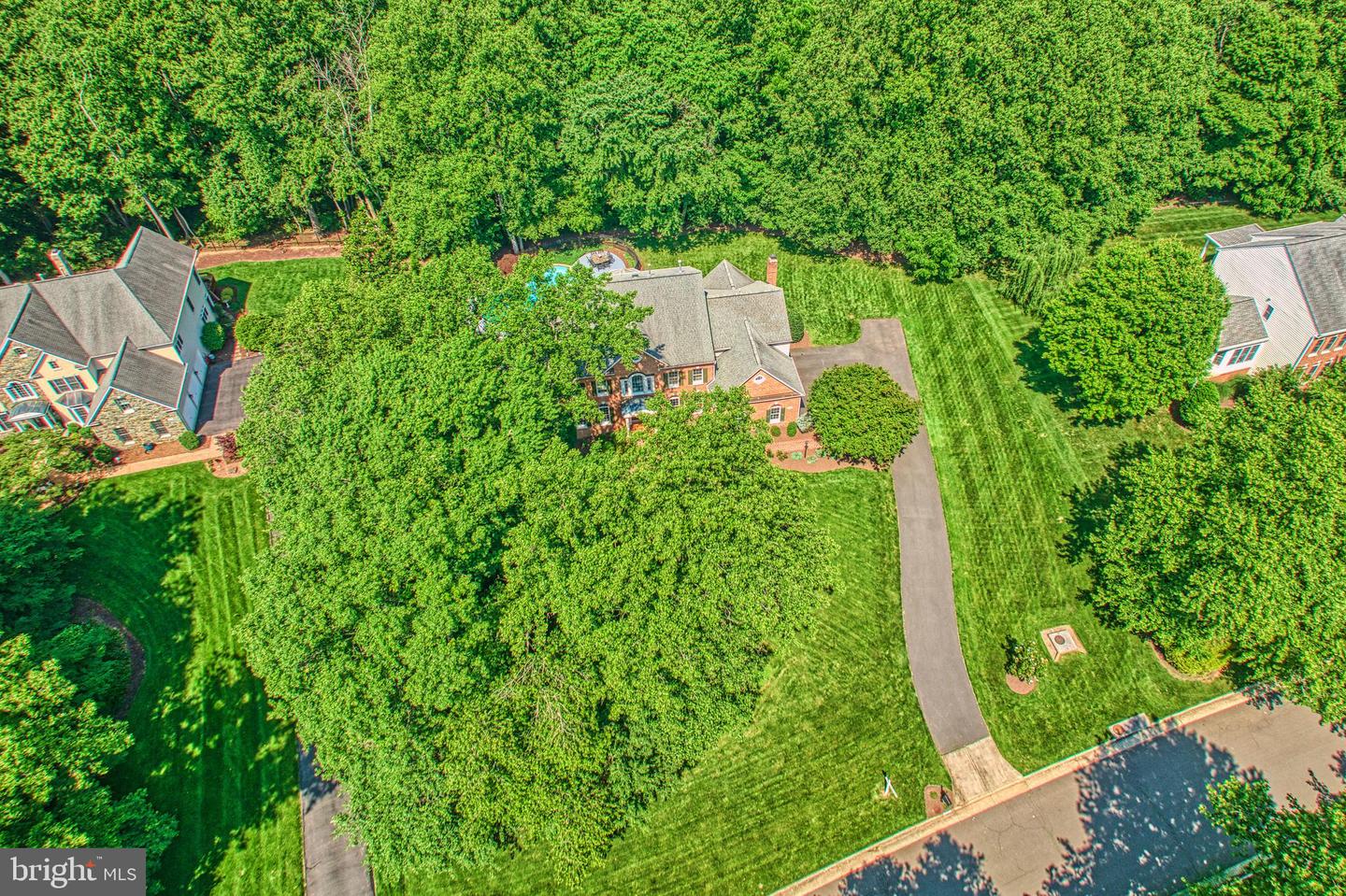 1296 Newkirk Ct