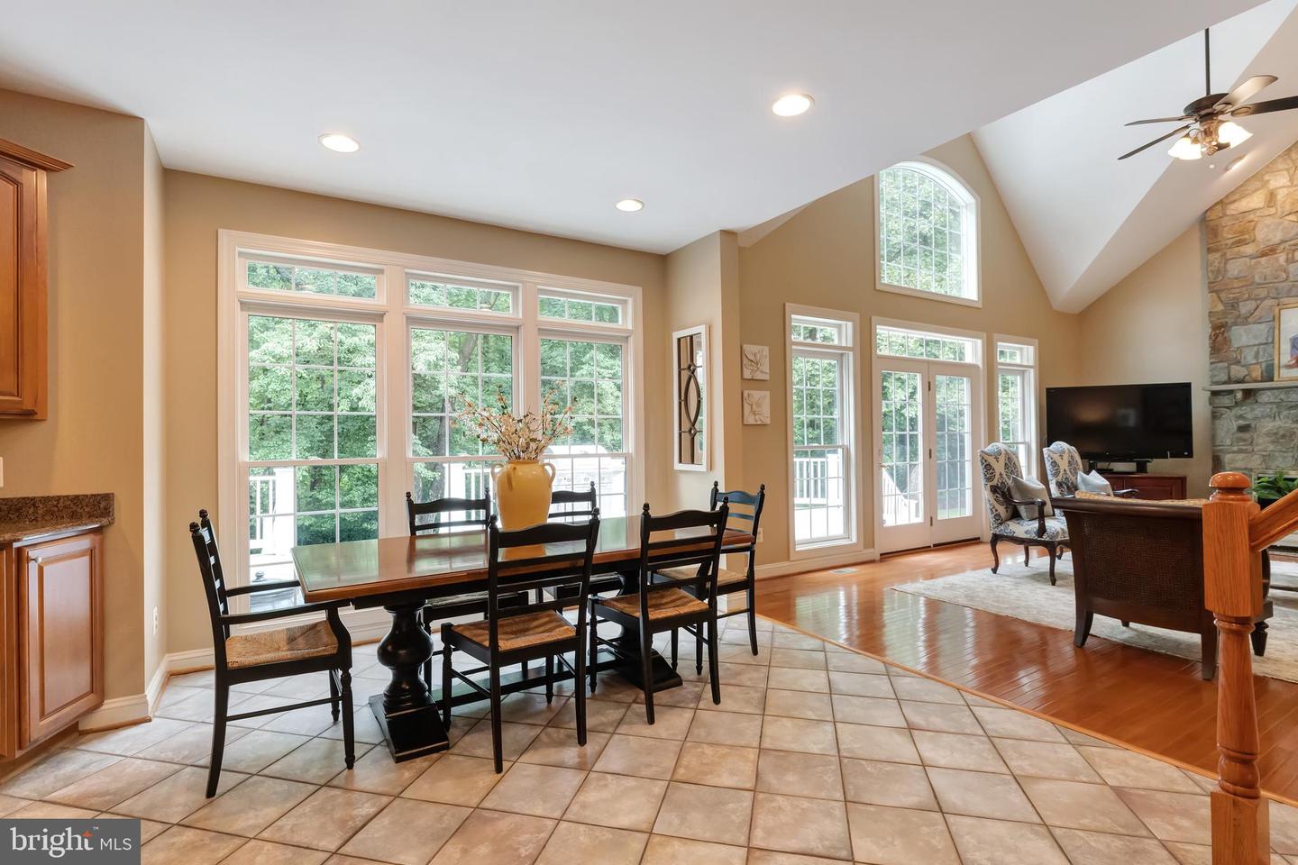 1296 Newkirk Ct
