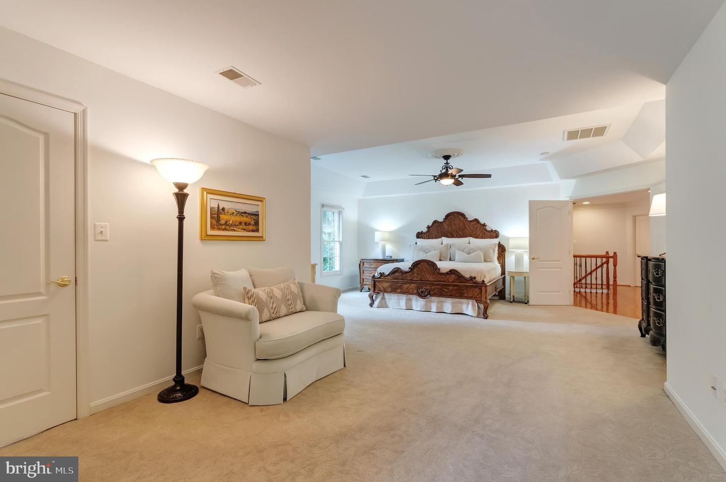 1296 Newkirk Ct