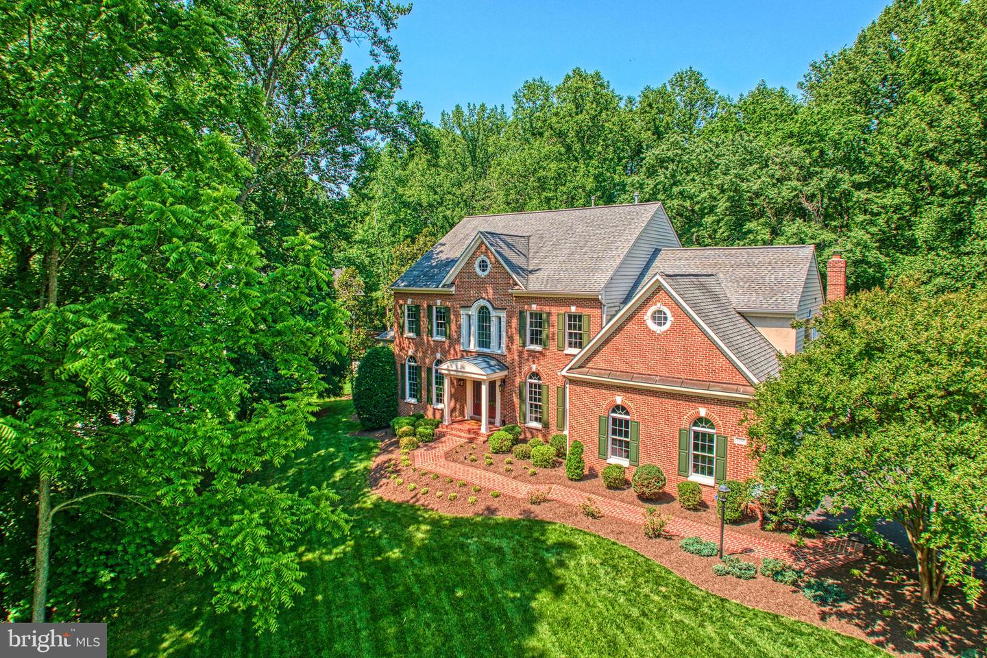 1296 Newkirk Ct