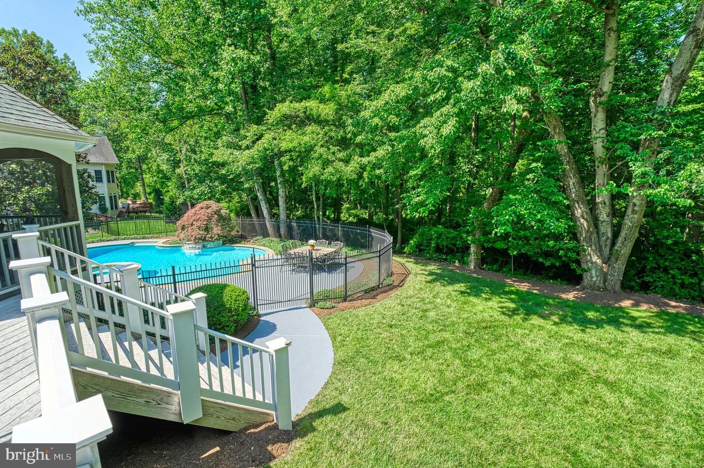 1296 Newkirk Ct