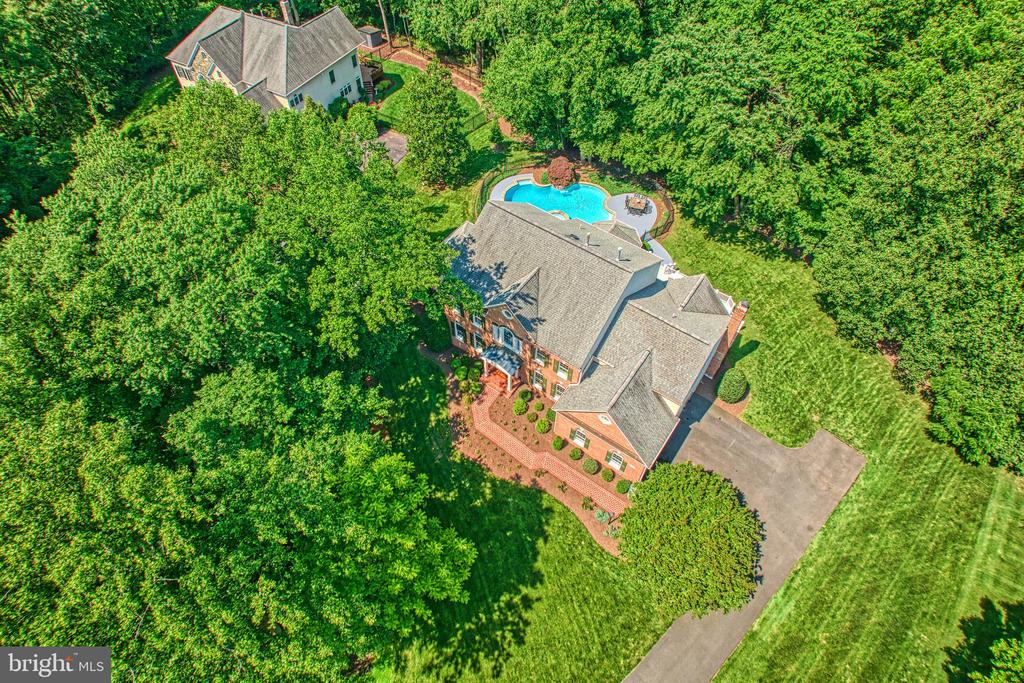 1296 Newkirk Ct