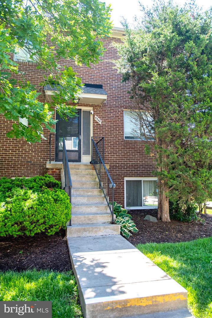 4548 Conwell Dr