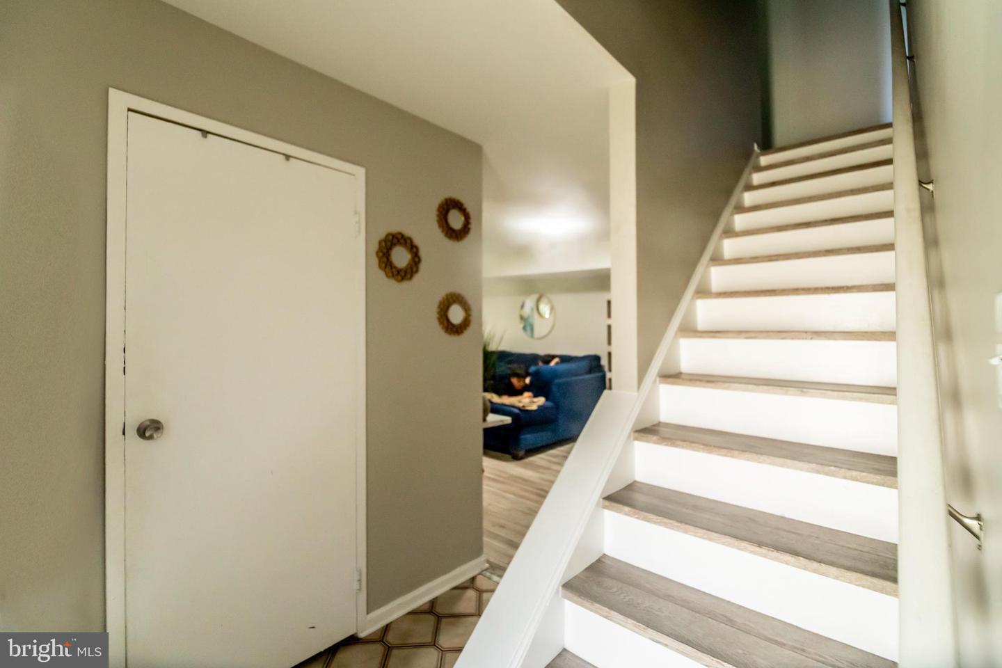 4548 Conwell Dr