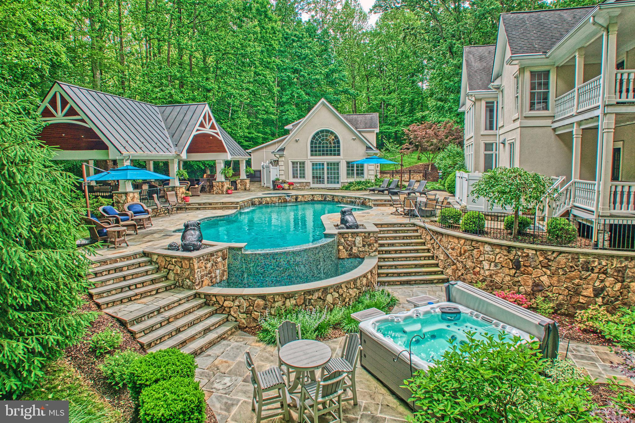 5026 HUNTWOOD MANOR DRIVE