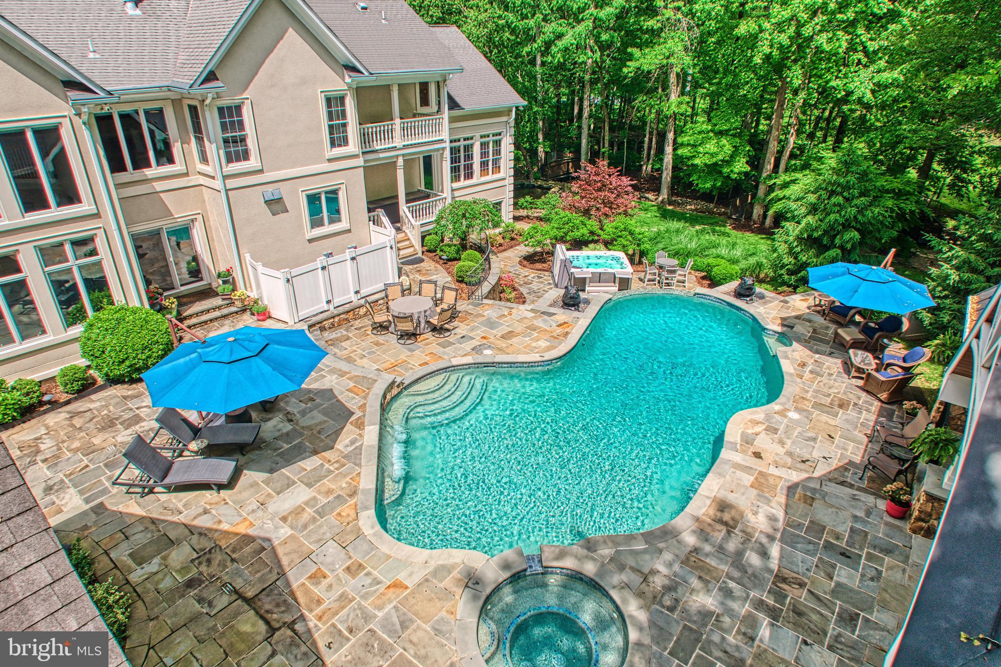 5026 HUNTWOOD MANOR DRIVE