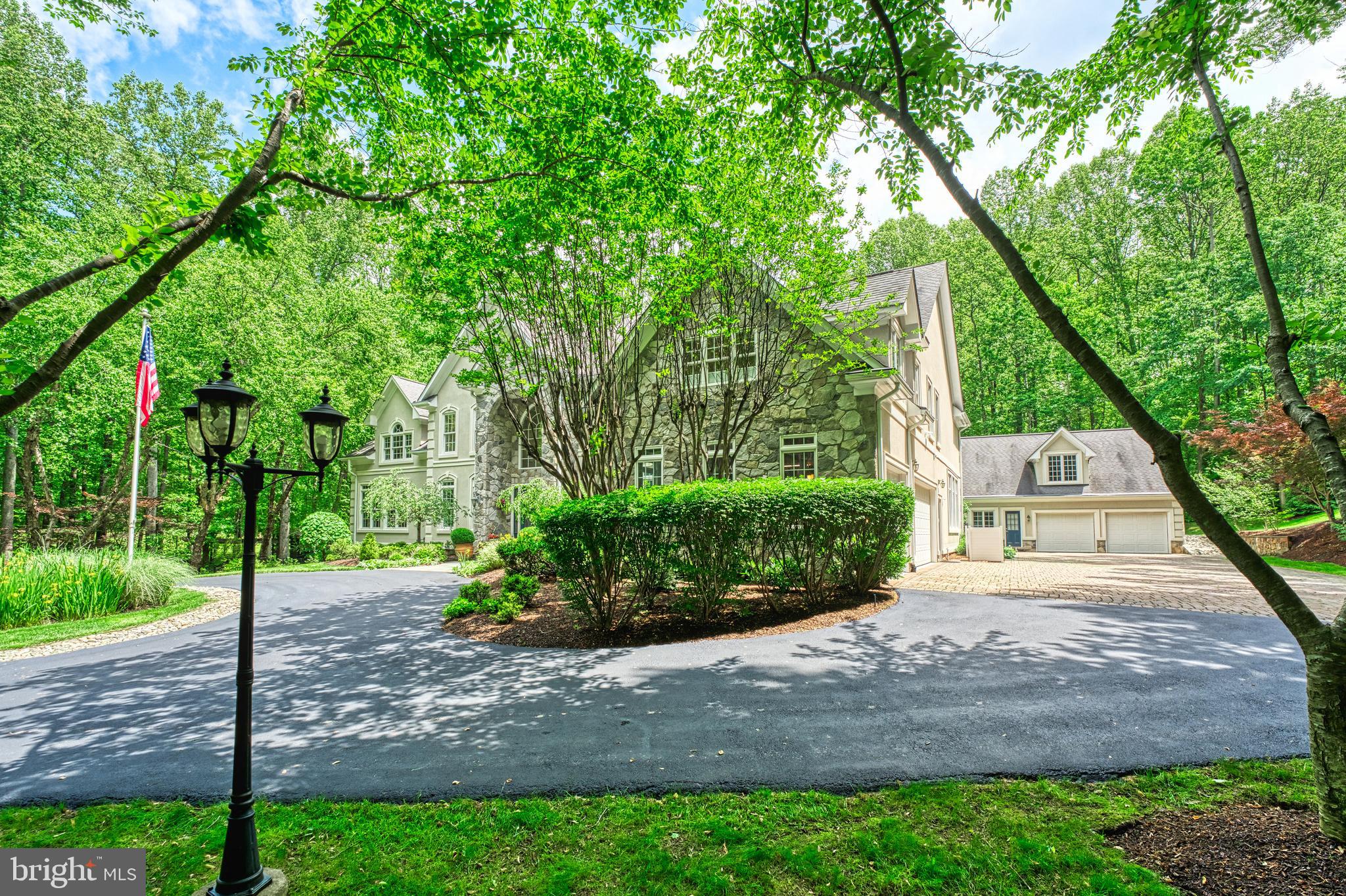 5026 HUNTWOOD MANOR DRIVE