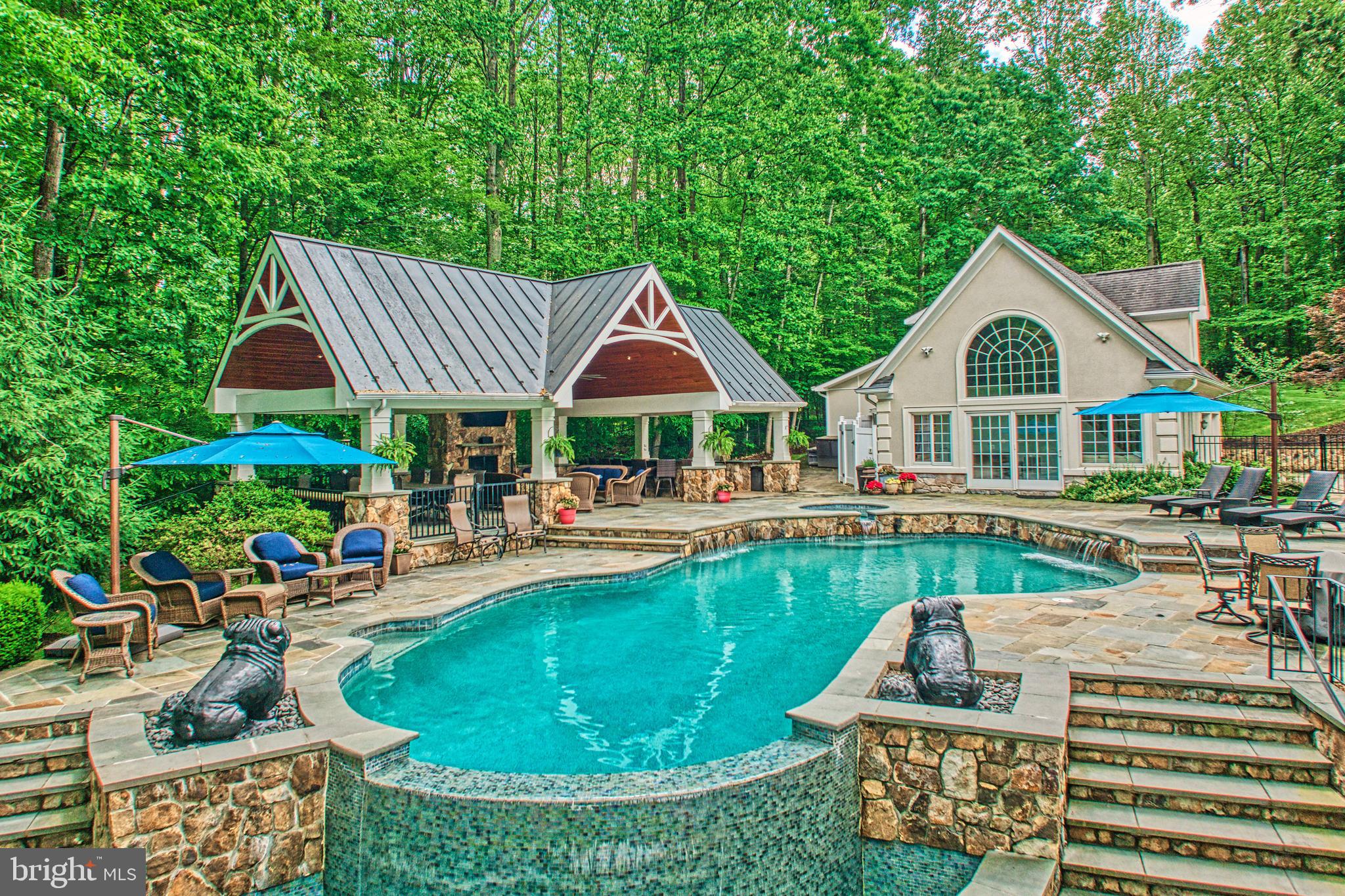 5026 HUNTWOOD MANOR DRIVE