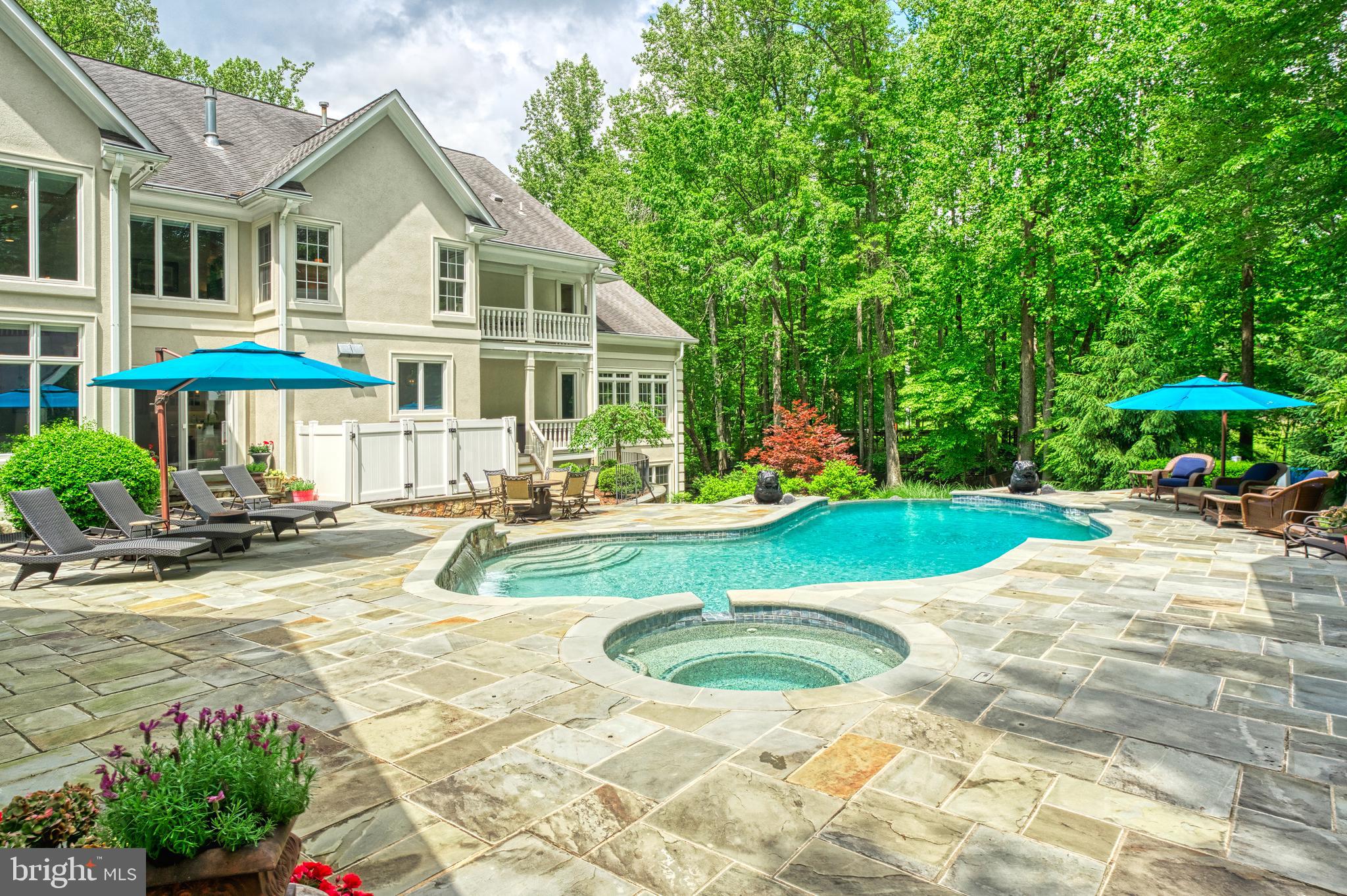 5026 HUNTWOOD MANOR DRIVE