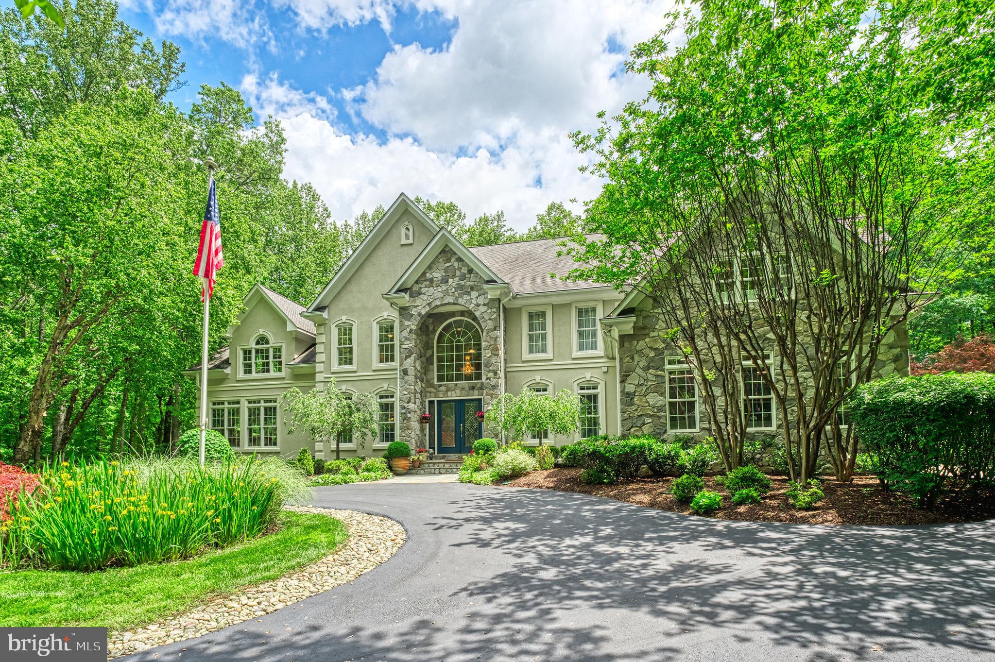 5026 HUNTWOOD MANOR DRIVE